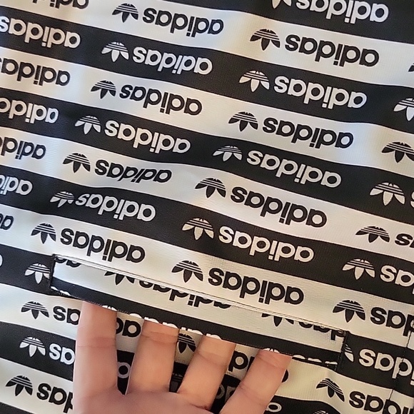 NWT Adidas Cropped Zip Up Track Jacket Top Black & White Striped Logo Boxy LG - Picture 13 of 16